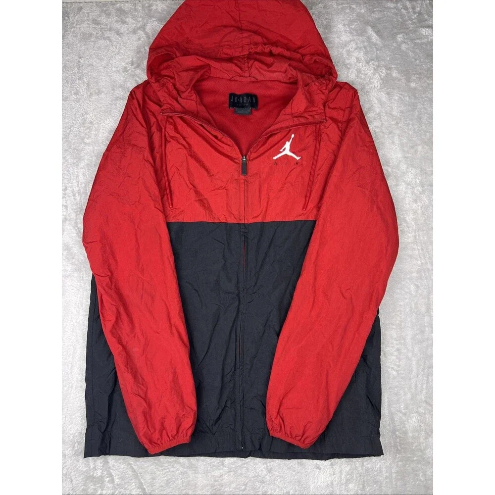 Nike Air Jordan Red & Black Hooded Windbreaker Jacket Size S Nylon Polyester Men